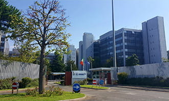 Il palazzo che ospita la sede dell'Agenzia Dogane e Monopoli