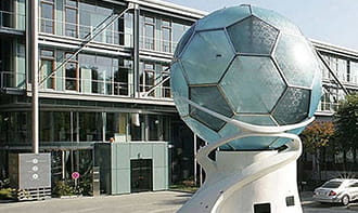 Il palazzo con la sede della Bundesliga