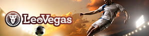 Un calciatore in azione e il logo di LeoVegas