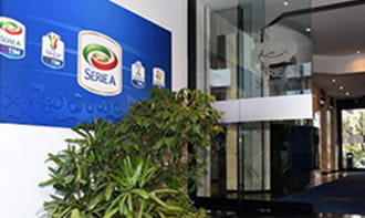 Il palazzo con la sede della Serie A